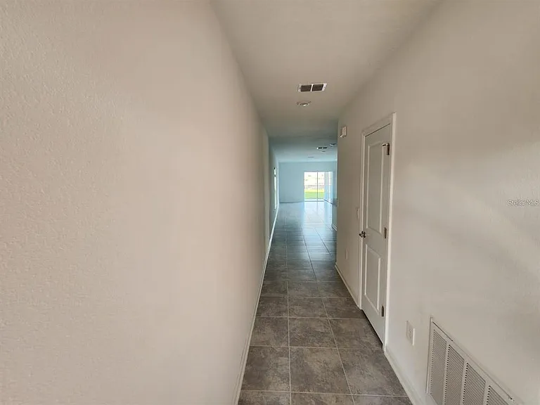 2713 Runners Cir — Photo 5