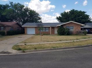 5204 14th St, Lubbock, TX 79416