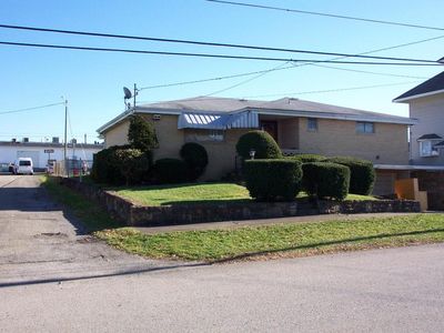 323 Braddock Ave, Uniontown, PA, 15401