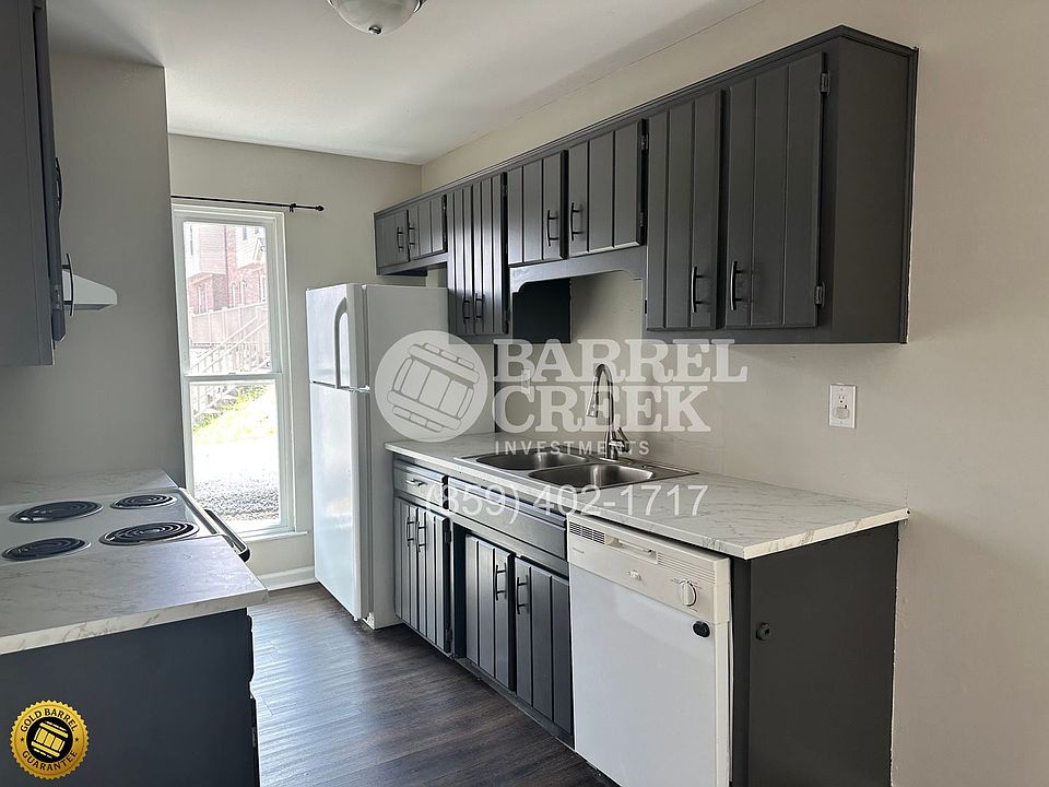 1st image of 130 Ewing Ave