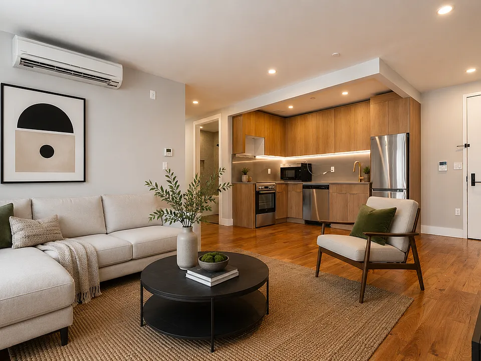 31-61 Vernon Blvd #1L