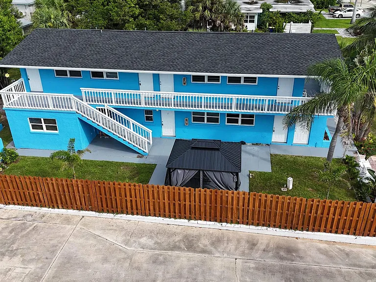 1115 S Ocean Dr #3 — Photo 9
