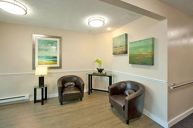 15 Regency Cres — Photo 15
