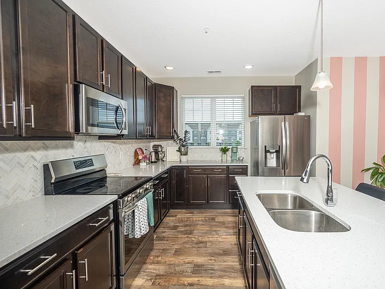 1744 Vankar Dr — Photo 6