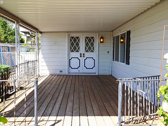 3rd image of 17401 SE 39th St Unit 196