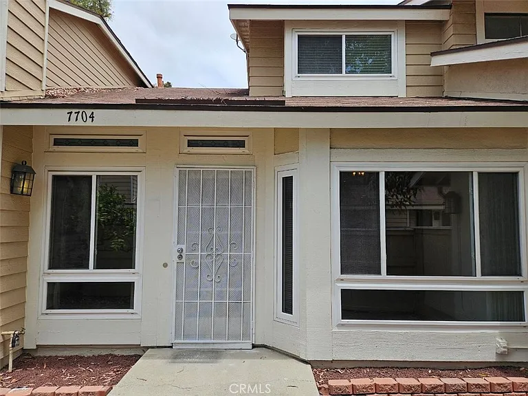 7704 Marbrook Way — Photo 4