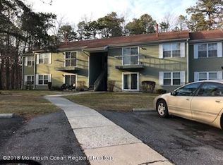 76 Club Pl #76, Galloway, NJ 08205