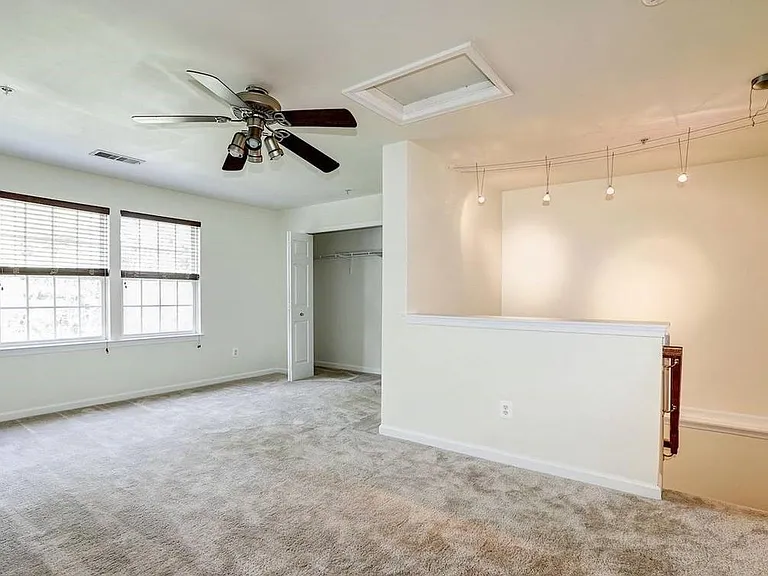 2987 Huntington Grove Sq — Photo 22
