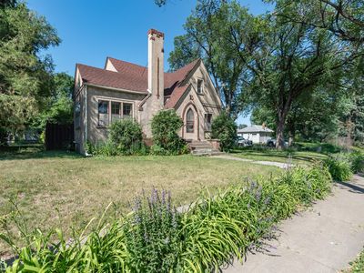 1120 E C Ave #E, Bismarck, ND, 58501