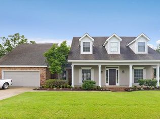 304 Beaupre Dr, Luling, LA 70070