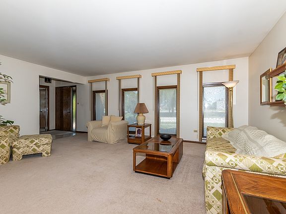 3rd image of 7319 Wheeler Dr