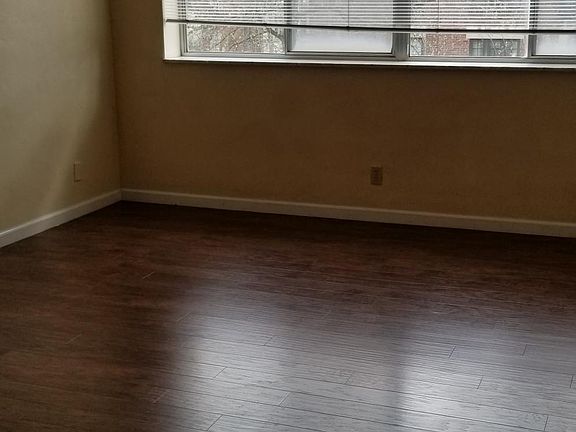 3rd image of 7509 York Dr #A5z