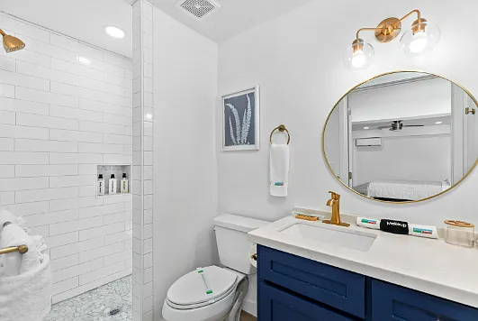 115 E Dolphin St — Photo 14