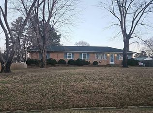 7276 Alpen Ln, Mechanicsville, VA 23111