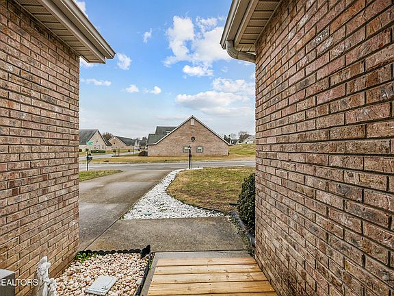 4th image of 3306 Lexann Ln