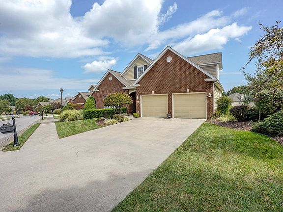 2nd image of 1038 Hunters Lake Dr