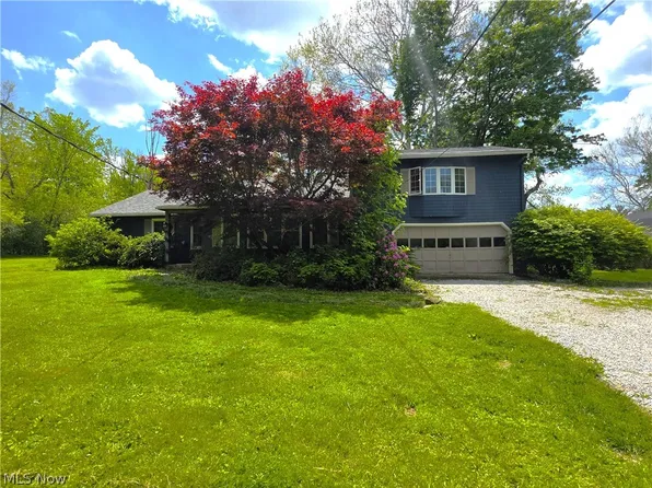 38330 Rogers Rd, Willoughby, OH 44094