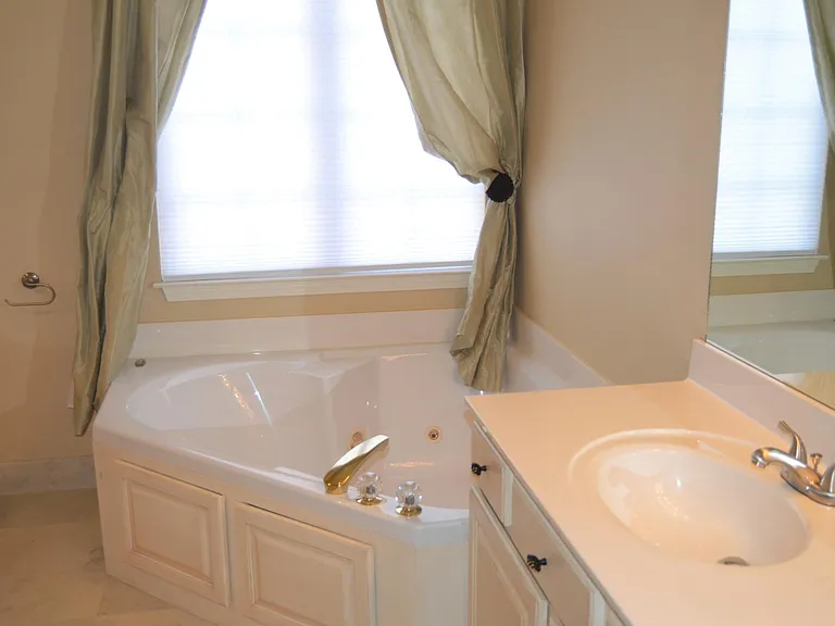 Master bath has dual sink, shower and Jacuzzi for two!!