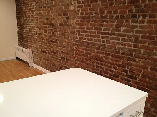 Rented by Sky Management | media 36