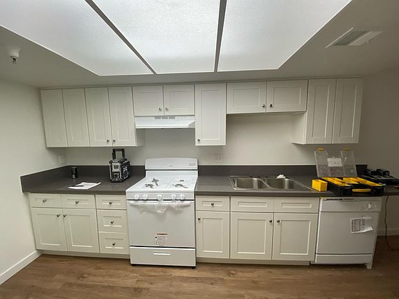 2nd image of 1518 French St #106