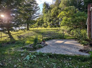 35 Quarry Rd, Lanesborough, MA 01237