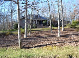 922 Sherwood Cir, Lancaster, SC 29720