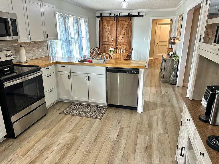 3751 Richlands Hwy — Photo 16
