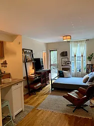 Rented by Reeves Real Estate Group Inc