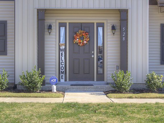 2nd image of 528 El Dorado Dr