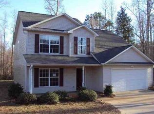 490 Gibbs Rd, Wellford, SC 29385