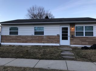 1714 Panama St, Mishawaka, IN 46544