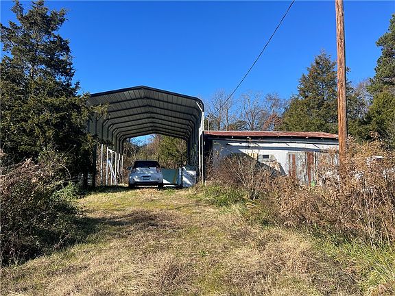 4th image of 17411 S State Highway 307