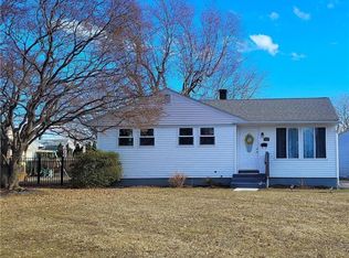 2316 Fleur Ln, Bethlehem, PA 18018