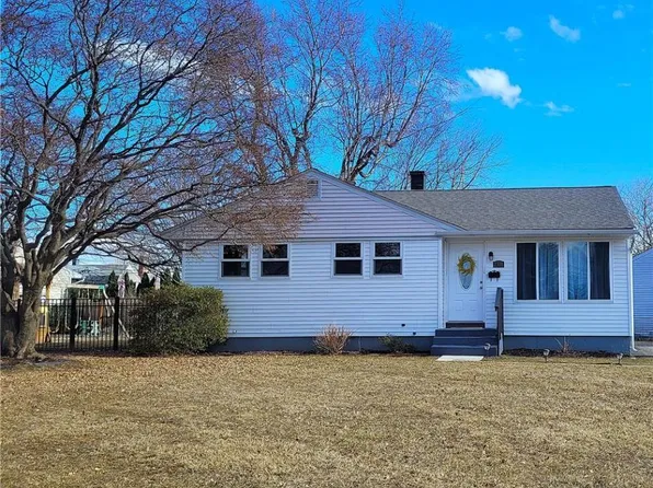 2316 Fleur Ln, Bethlehem, PA 18018