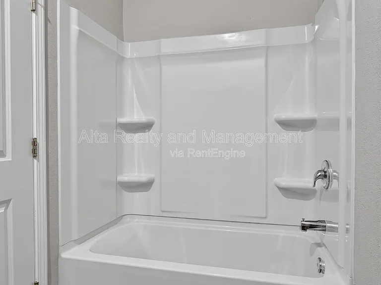 14757 Cashew Ave — Photo 43