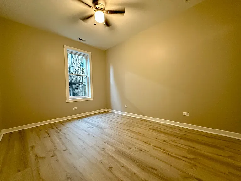 3222 S Aberdeen — Photo 6