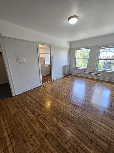 The Castle Apartments Photo 1