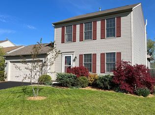 1302 Tarragon Dr, Marysville, OH 43040