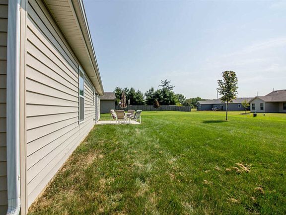 4th image of 325 W Weston Dr