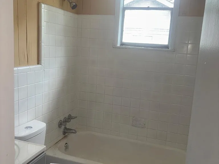4310 Capitol Ave — Photo 10
