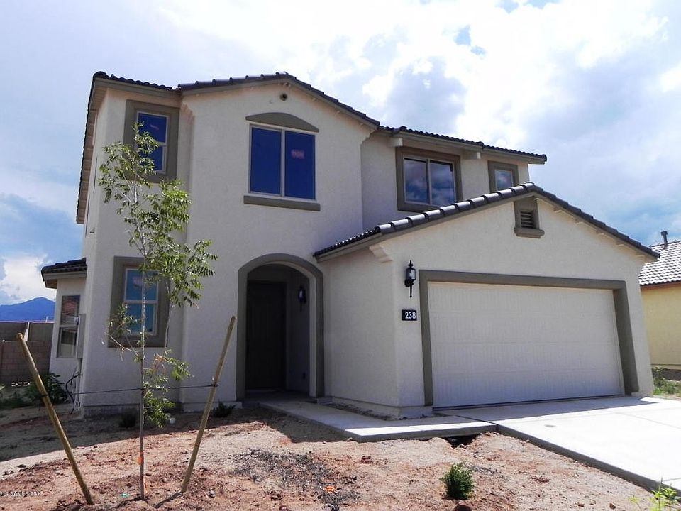 1st image of 238 Bainbridge Dr