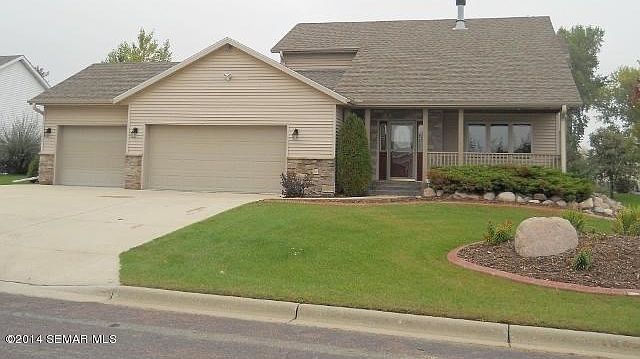 1414 WILDFLOWER LN NE