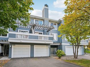 15665 24th Ave N UNIT C, Plymouth, MN 55447