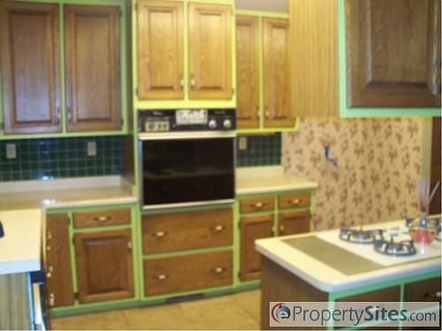 3rd image of 128 Villa Dr