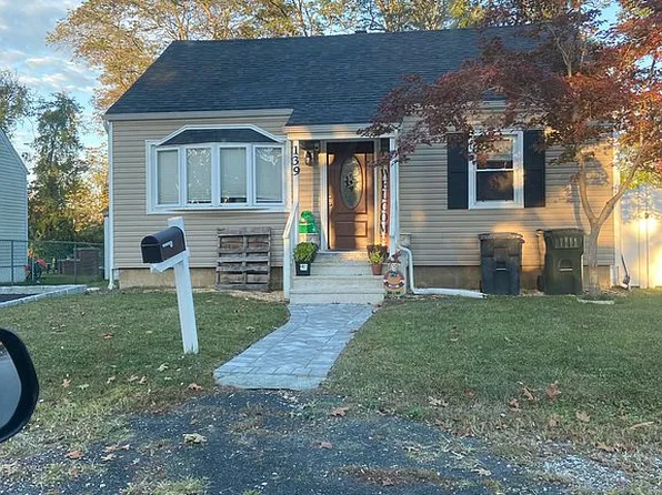 139 Hudson Ave, Hazlet Township, NJ 07734