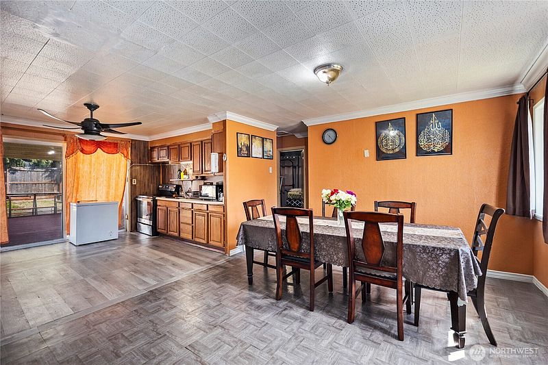 3rd image of 3206 S 221st Street