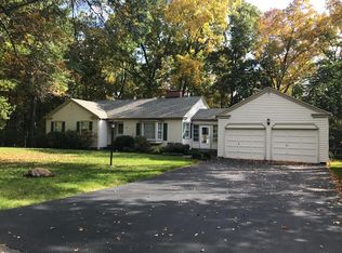 904 Deerfield Rd, Elmira, NY 14905