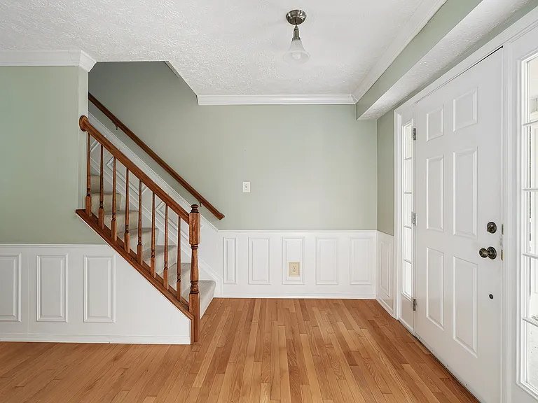 64 River View Dr — Photo 6