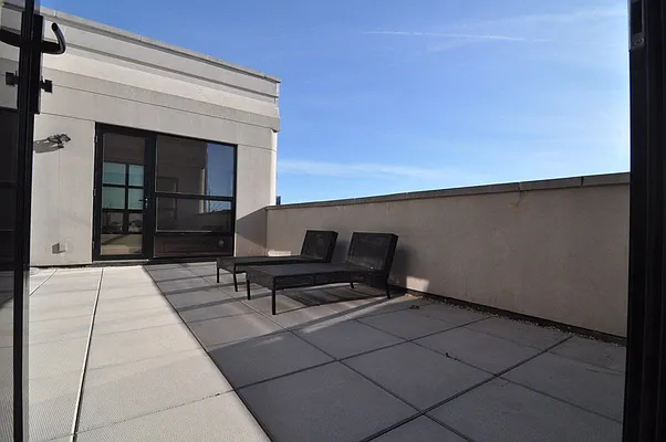 Rented by Bohemia Realty Group | media 27