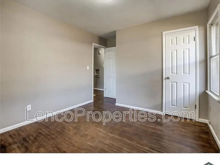 2741 SW Murray Dr — Photo 15